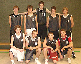 Das junge Basketball-Team des EMG 
