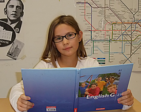 Sina aus der Klasse 5a hat mit der Entscheidung zum englisch-sprachigen Abitur noch fast zwei Jahre Zeit 