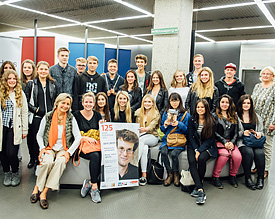 Zwischen K&ouml;ln und Indianapolis: Die Englischsch&uuml;ler aus der EF kurz vor der Skype-Begegnung mit John Green 