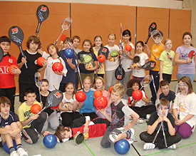 Die fast 900 Euro flie&szlig;en in qualitativ hochwertige und vor allem sichere Materialien f&uuml;r den Sportunterricht 